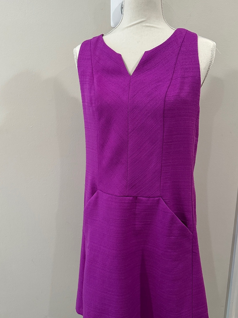 LOFT Fuchsia Textured Sleeveless Shift Dress